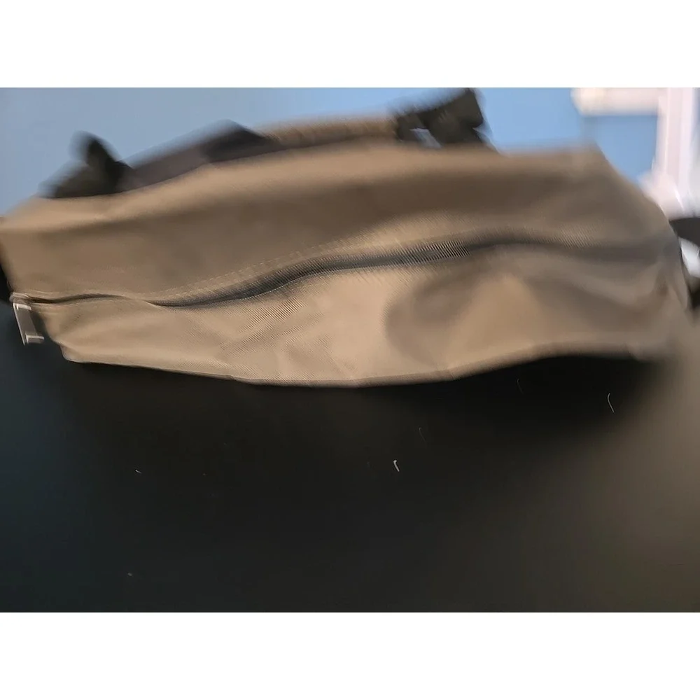 Atchison By Bic Black And‎ Army Green Duffel Bag 16x10x9 Guns